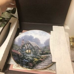 THOMAS Kinkade Chandler's Cottage Collector's Plate